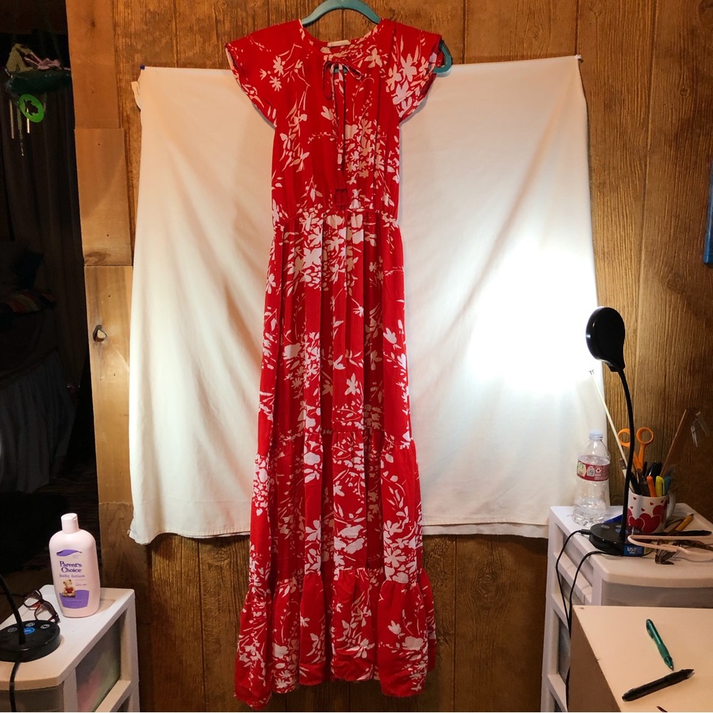 COPY - Lovestitch Women’s red/white cap sleeve maxi dress S